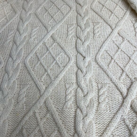 Vintage Highland Home 100% Wool Cream Cable Knit Fisherman Sweater Unisex Medium - Picture 13 of 13